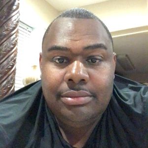 Meet your Posher, Zachary